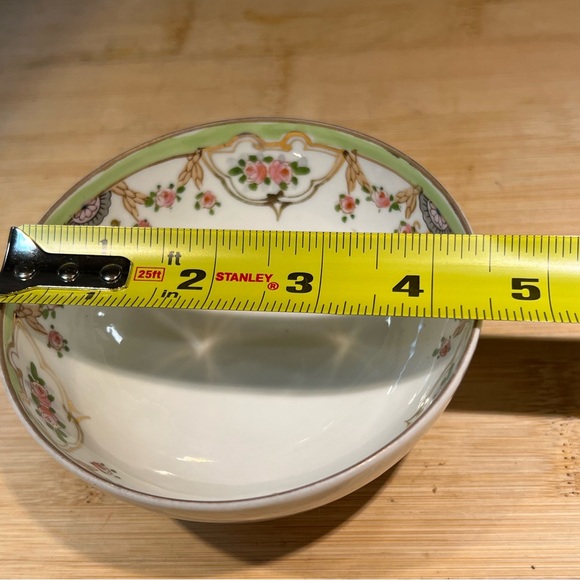 Antique (1891-1921) Nippon Footed Bowl Pink Rose and Swag Design Gold Detail - Picture 2 of 7